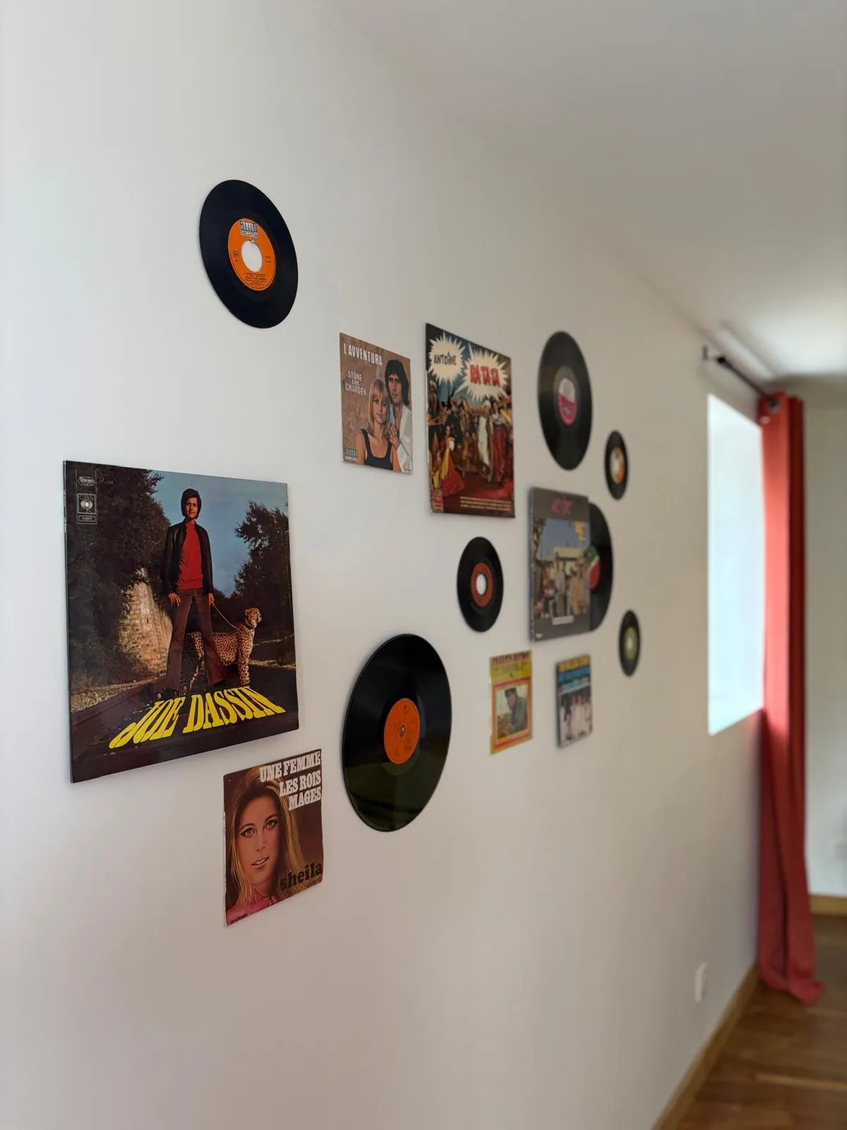 Vinyle Club, logement rétro années 70 avec terrasse, à Bellême, dans le Perche — photo 12 sur 16